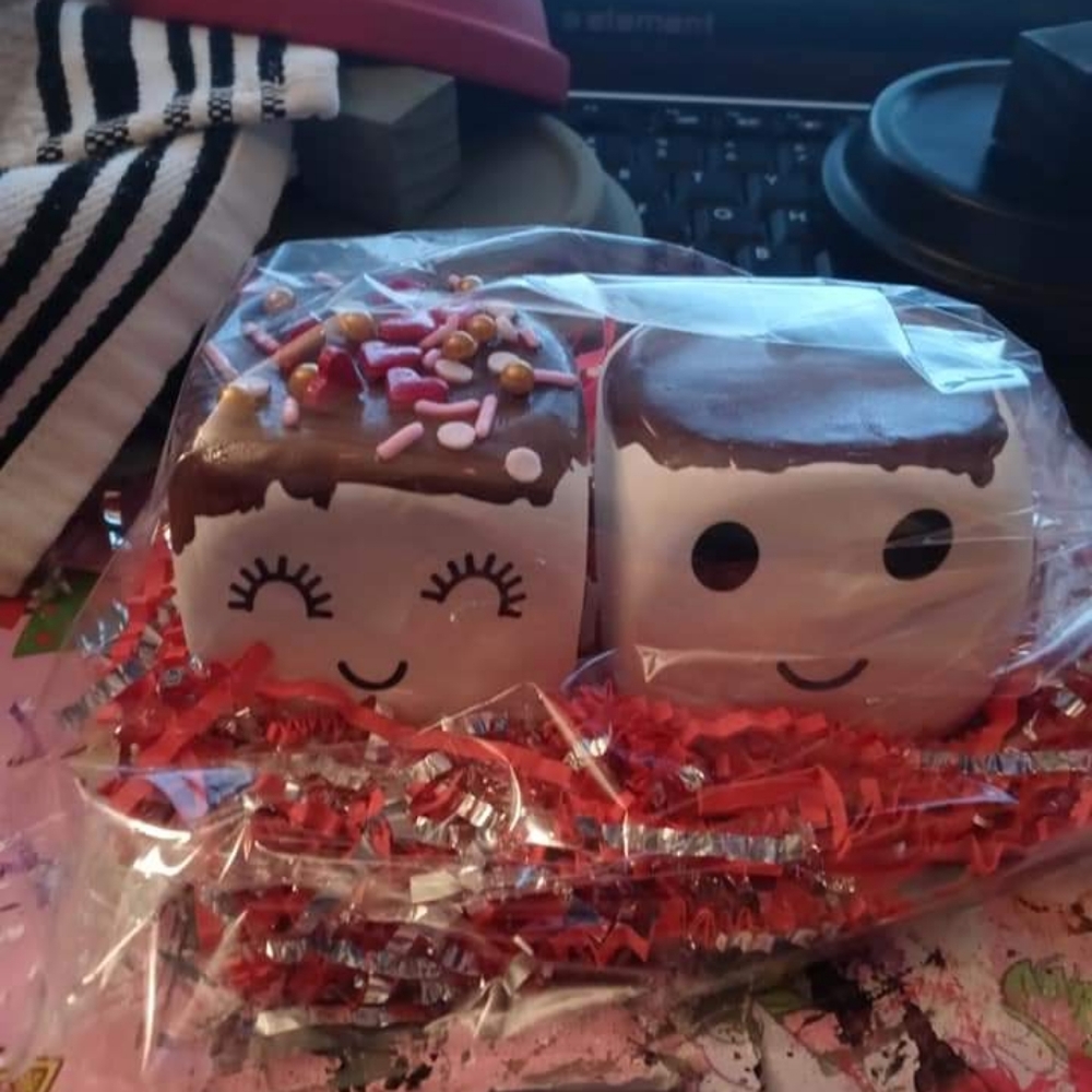 Faux marshmallow boy and girl